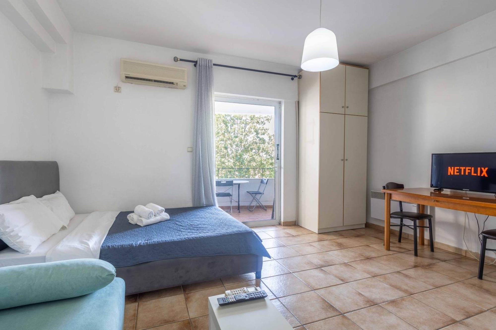 Elia Mini Suites 6 Larissa Esterno foto